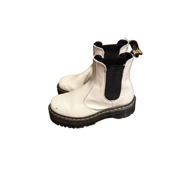Dr. Martens Womens 2976 White Smooth Leather Chelsea Boots 7 mens 8 womens - Picture 3 of 8